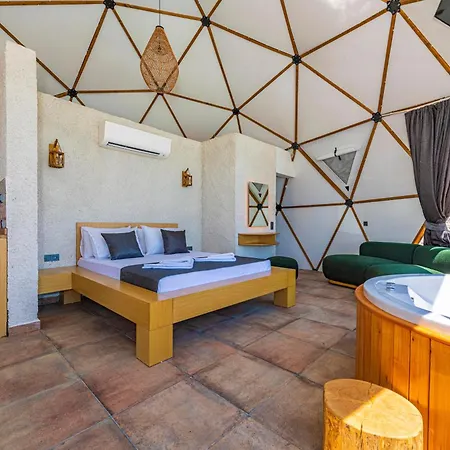 Kalkan Dome & Deluxe-glamping In Kalkan Kaş