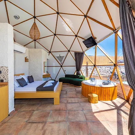 Kalkan Dome & Deluxe-glamping In Kalkan Szálloda *