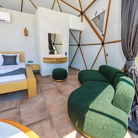Kalkan Dome & Deluxe-glamping In Kalkan Szálloda *
