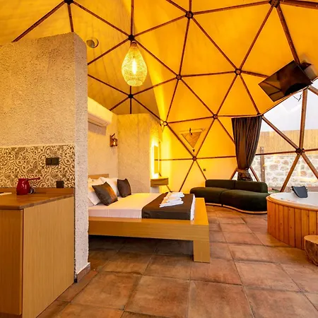 Szálloda Kalkan Dome & Deluxe-glamping In Kalkan Kaş