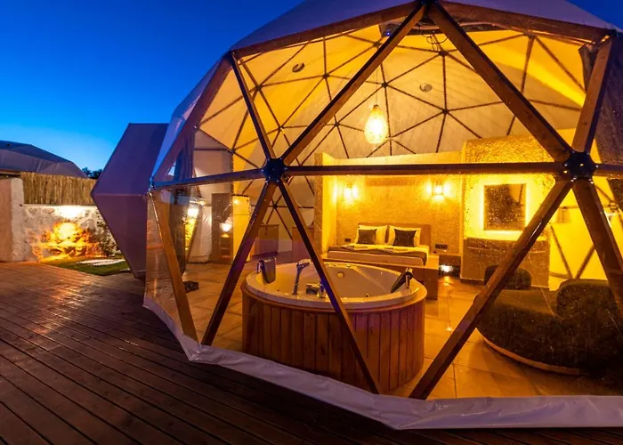Kalkan Dome & Deluxe-glamping In Kalkan
