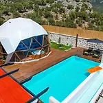 Kalkan Dome & Deluxe-glamping In Kalkan