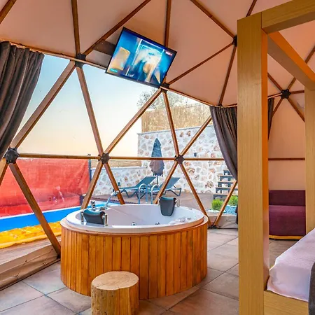 Hotel Kalkan Dome & Deluxe-glamping In Kalkan