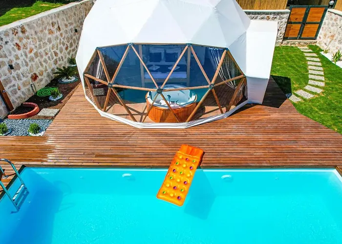 Kalkan Dome & Deluxe-glamping In Kalkan Hotel *