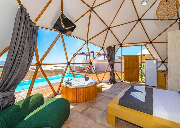 Kalkan Dome & Deluxe-glamping In Kalkan Hotel *